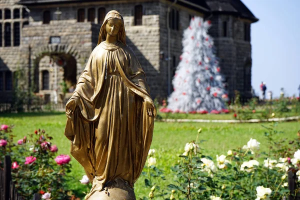 Statue der Heiligen Maria — Stockfoto