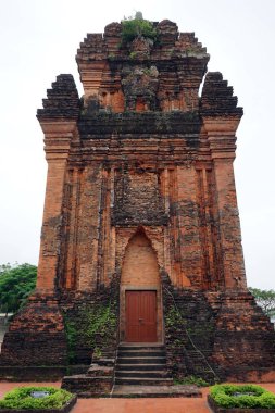 Cham kule Nhan Dağı'nda