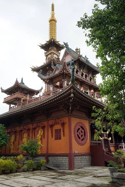 Chua Minh Tinh pagoda — Zdjęcie stockowe