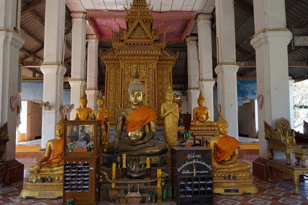 Inuti buddhistiska tempel — Stockfoto