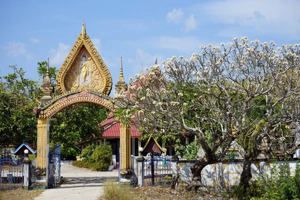 Gate of wat — Stock Photo, Image