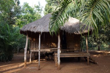 Lao geleneksel ev