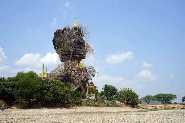 Kyaukkalat Pagoda Mianmarban — Stock Fotó