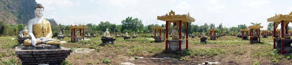Sochy Buddhy v Myanmaru — Stock fotografie