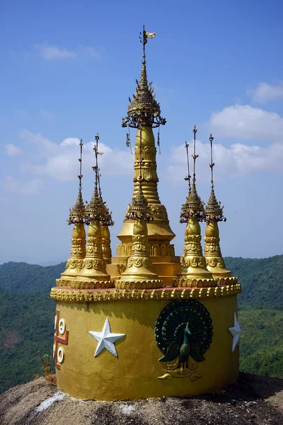 Stupa on the rock — Stock Photo, Image