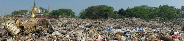 Корзины и мусор — стоковое фото