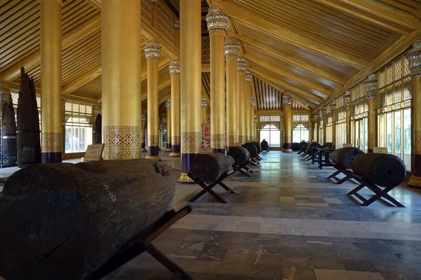 Palácio Kanbawzathadi em Mianmar — Fotografia de Stock