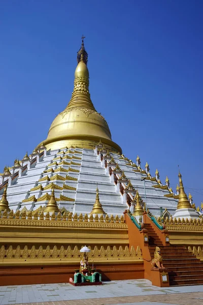 Mahazedi pagoda v Myanmaru — Stock fotografie