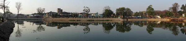 在缅甸的 Mingalar 湖 — 图库照片