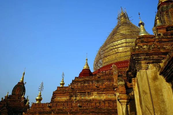 Shwezigon παγόδα στα Bagan — Φωτογραφία Αρχείου