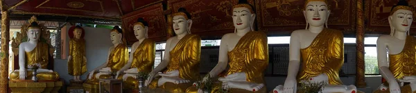 Buddha v paya — Stock fotografie
