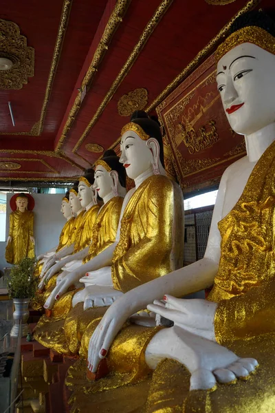 Buddha in paya — Stock Photo, Image