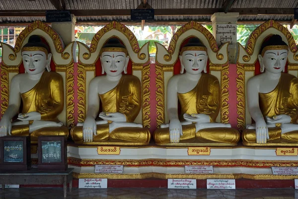 Buddhas in Paya — Stockfoto