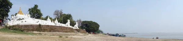 Сб Тау Яр пагода — стокове фото