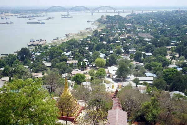 Stupas on the hill — Stock Photo, Image