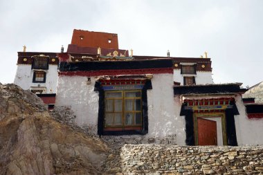 Tapınakta Manastırı