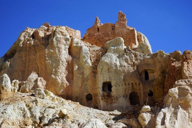 Khyunglung mağara ve rock