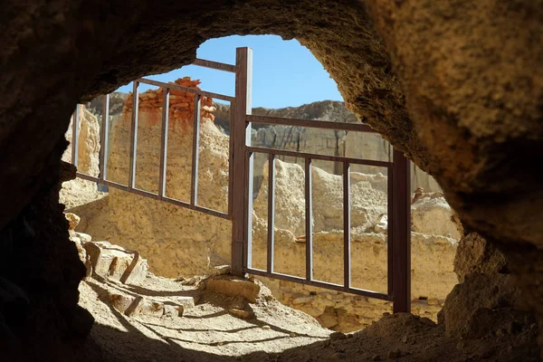 Khyunglung grotten en gat — Stockfoto