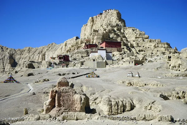 Ruins on the hill — Stock Photo, Image