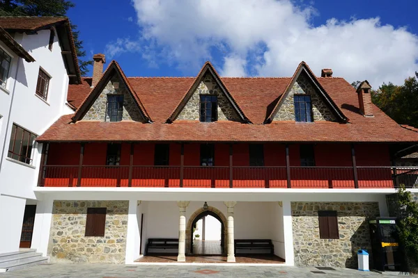 内側の Troodhissa 修道院 — ストック写真