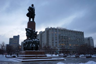 Lenin anıt Meydanı