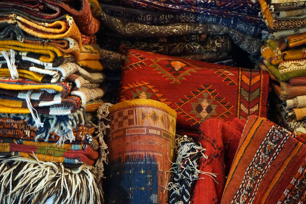 Ковры в магазине
