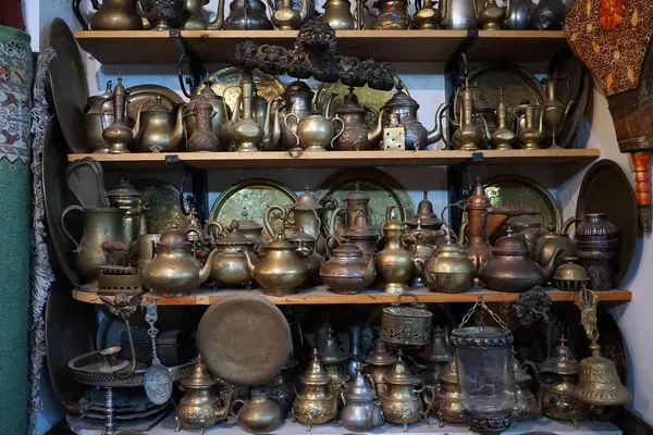 Bronzen potten — Stockfoto