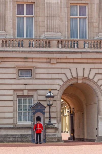 Guarda do Palácio de Buckingham — Fotografia de Stock