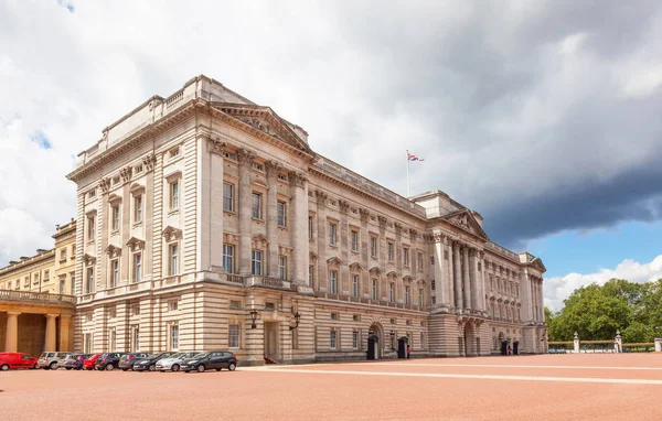 Buckinghamský palác v Londýně — Stock fotografie