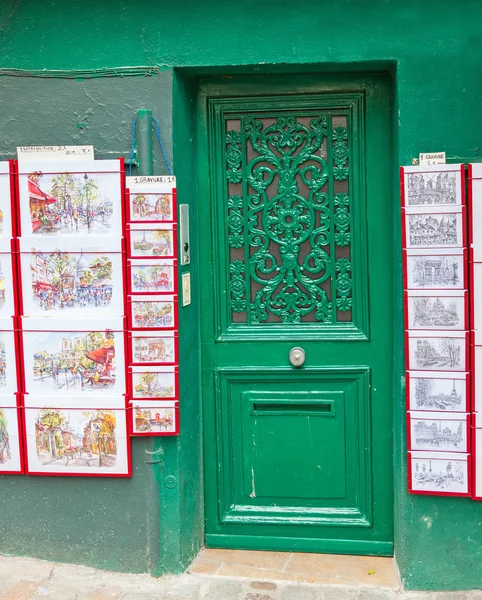 Zielone drzwi w Montmartre — Zdjęcie stockowe