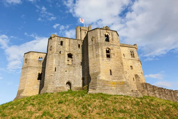Warkworth Castle in Northumberland, England — Stock Photo, Image
