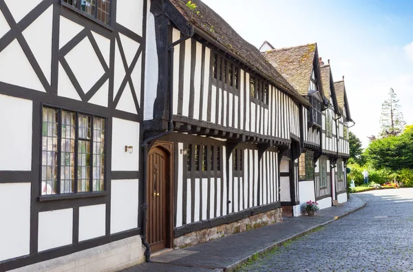 Traditionele houten huisjes in Warwick — Stockfoto