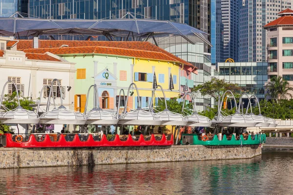 Restaurants at Clarke Quay — Stock Photo, Image