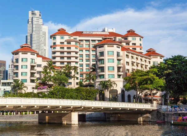 Swissotel Merchant Court Hotel in Singapore — Stock Photo, Image