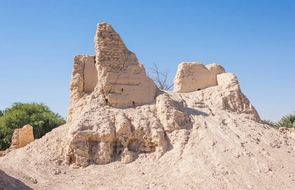 Ruinas en un oasis de Al Ain — Foto de Stock