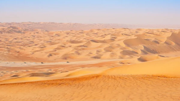 Paysage des dunes dans le quartier vide — Photo