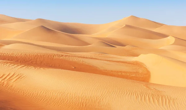 Paesaggio delle dune nel quartiere vuoto — Foto Stock