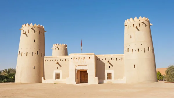 Fort w obszarze Liwa Crescent, Zjednoczonych Emiratów Arabskich — Zdjęcie stockowe