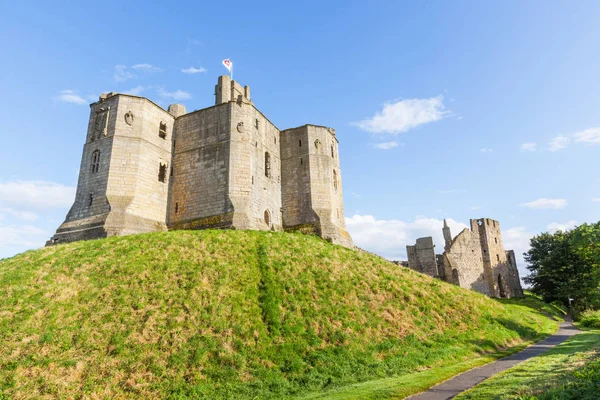 Warkworth Castle in Northumberland — Stock Photo, Image