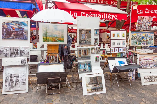Montmartre Arte en exhibición — Foto de Stock