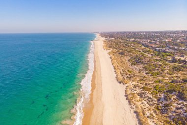 Perth 'teki şehir plajının havadan görüntüsü