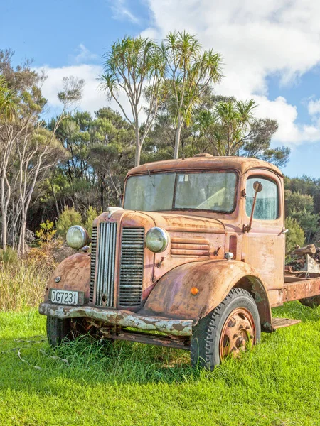 Isla Del Norte Nueva Zelanda Mayo 2010 Camión Abandonado Oxidado — Foto de Stock