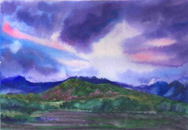 Suluboya elle çizilmiş manzara. Sunrise, dağlar, tepeler kaplı orman, Bulutların arasından güneş ışığı.