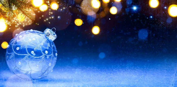 Art blue christmas background; weihnachtskomposition mit weihnachten d — Stockfoto