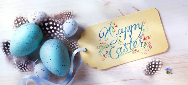 Arte Feliz Pascua; fondo festivo con huevos de Pascua y holida — Foto de Stock