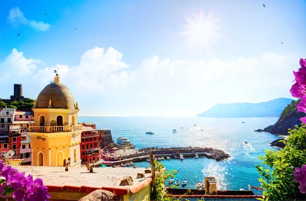 Art Romantic Seascape in mediterranean Italy old town — Stock Photo, Image