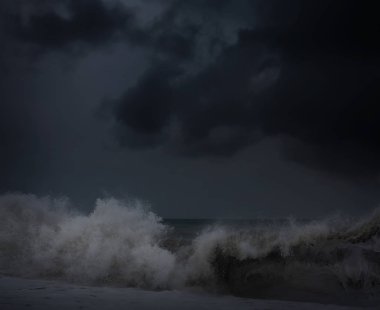 Sanat karanlık deniz fırtınalı arka plan