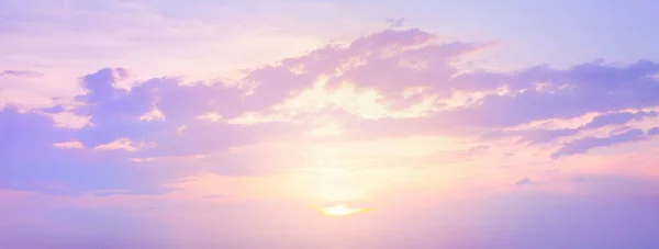 Kunst Schönen Sonnenaufgang Bewölkten Himmel Abstrakten Hintergrund Der Bunten Himmel — Stockfoto