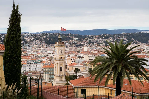 Vista aérea da cidade velha de Nice de Colline du Chateau — Fotografia de Stock