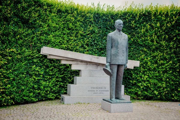 Estátua de Frederico IX, Rei da Dinamarca em Copenhaga, Dinamarca — Fotografia de Stock